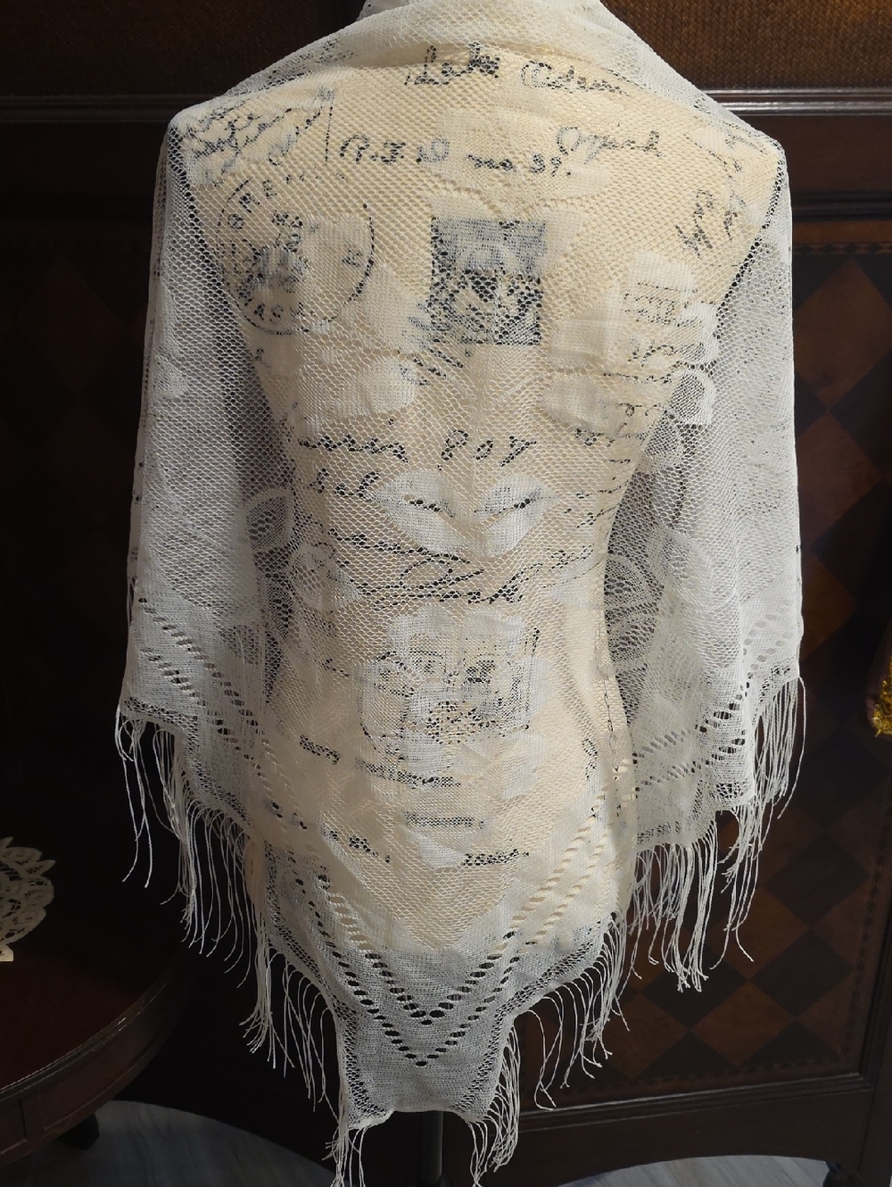 Lightweight Off White Fringe Scarf/Wrap - Picture 5 of 10